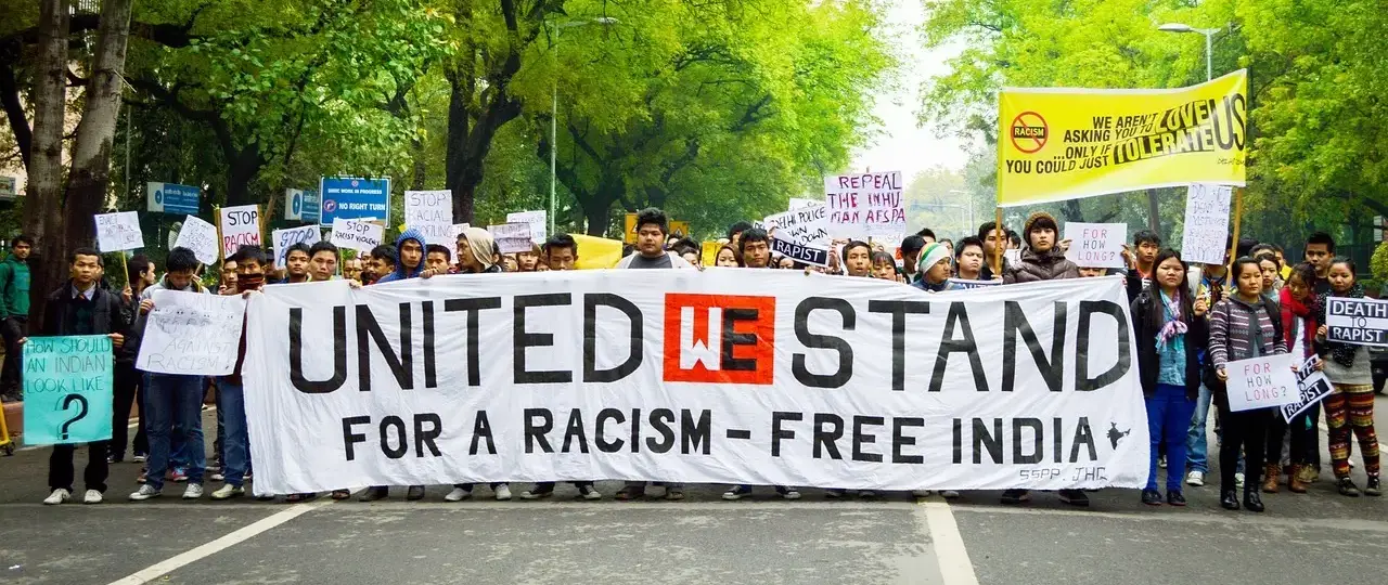 Hvad er forskellen på Hicksiansk og Marshalliansk efterspørgsel?