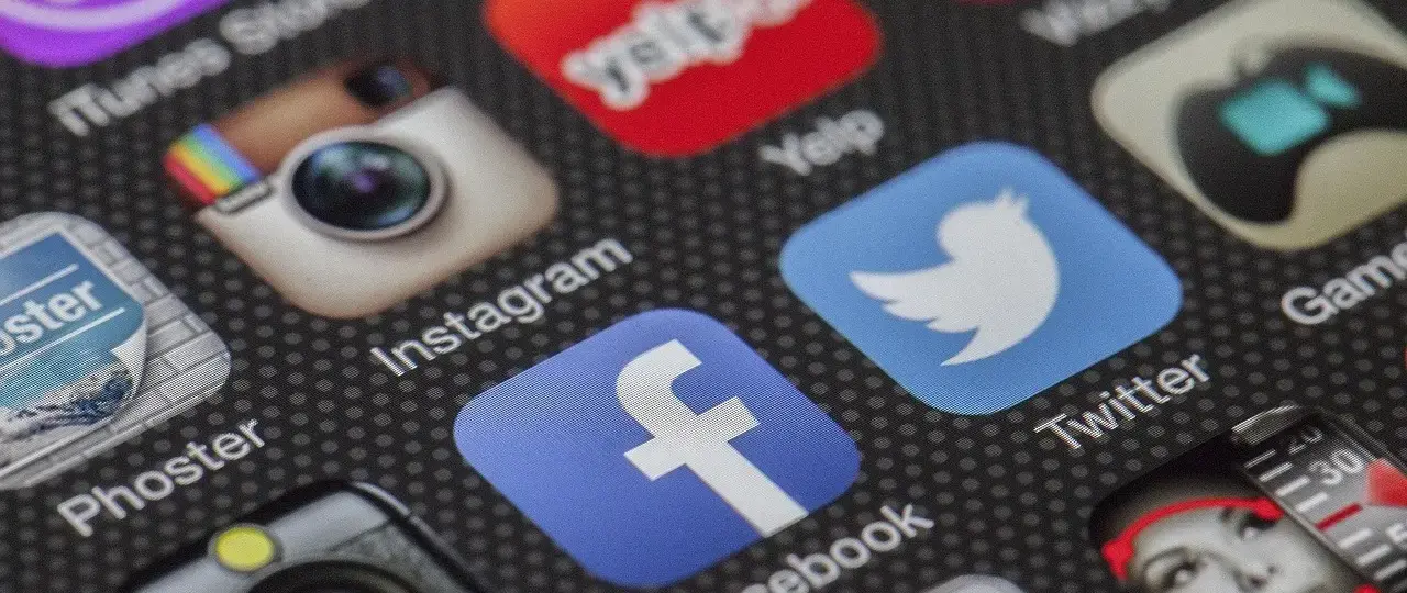 Hvem ringer fra telefonnummer 72168739?