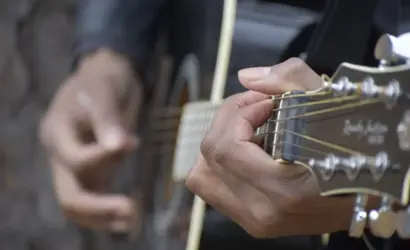 Mads Langer kone: Indblik i forholdet til hans ekskone og familielivet