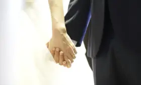 Michael Brautsch kone: Indblik i præstens familieliv og parforhold