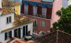 Sådan finansierer du solceller billigst i 2025